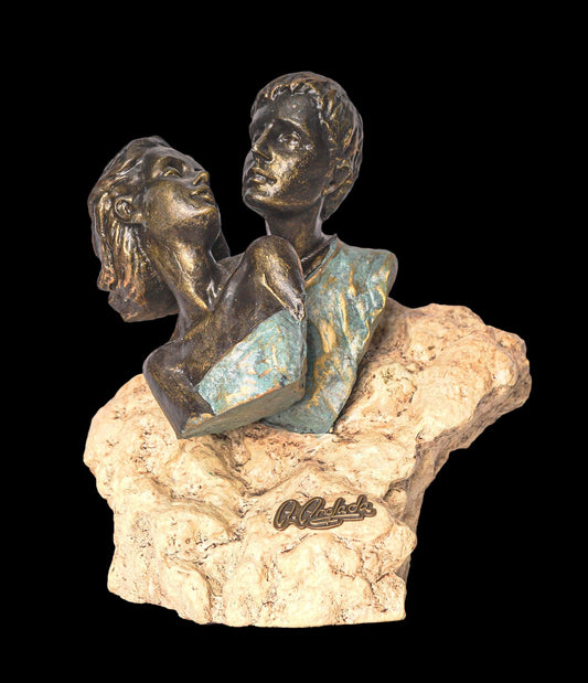 ERSTE LIEBE