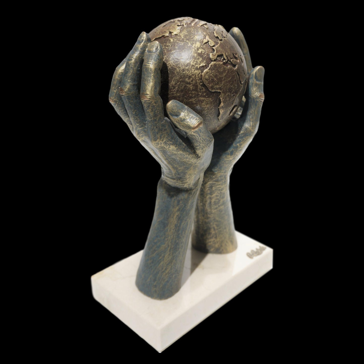 World in your hands - Limited Edition