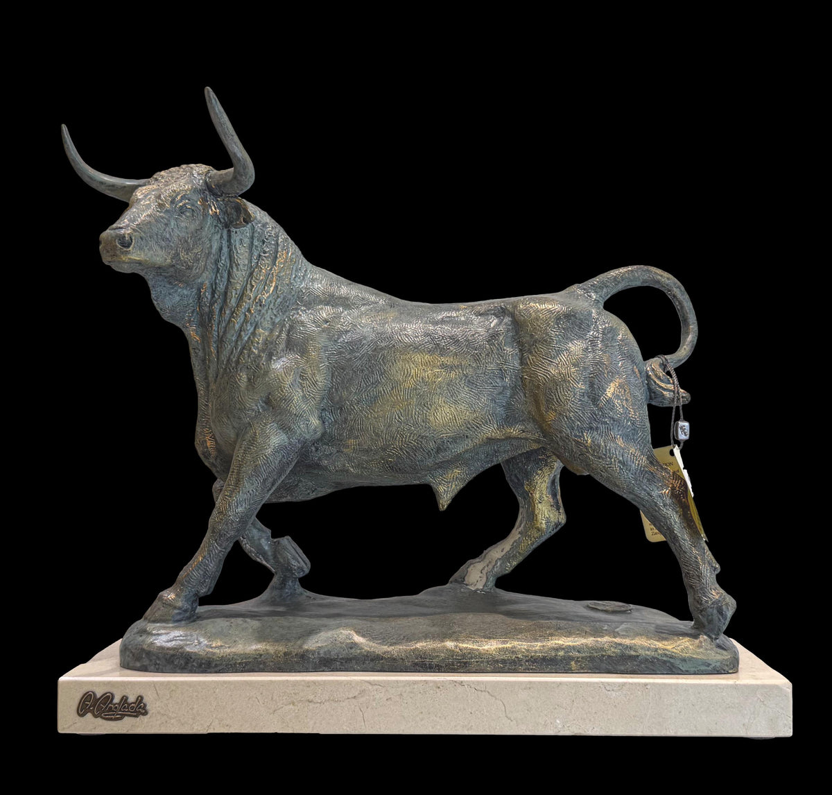 TORO BRAVO