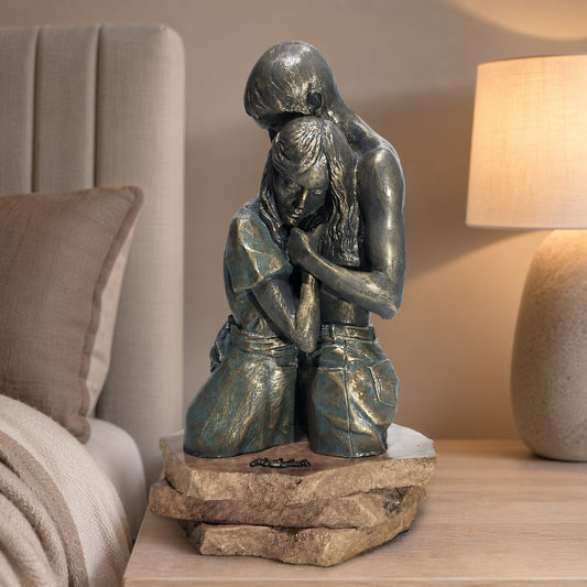 BUSTO EMBRACE